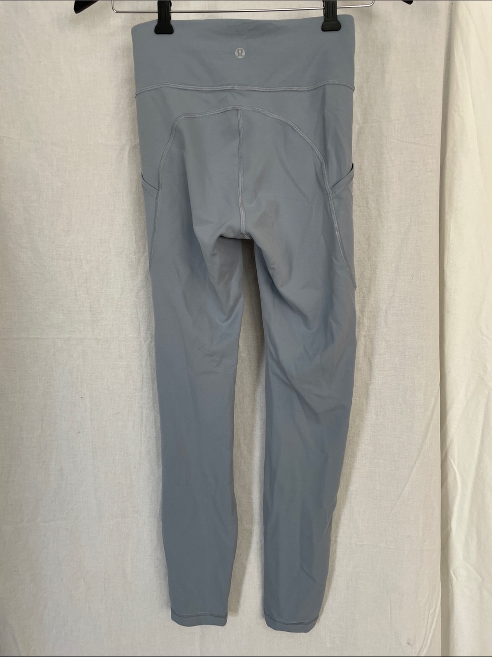 Lululemon Invigorate High Rise Tight 25” in Chambray, Size 4 - Picture 5 of 6